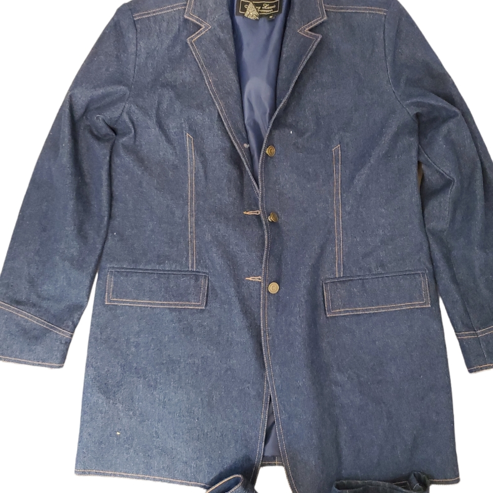 Reg $400 Terry Lewis Classic Luxuries size M - Picture 2 of 6